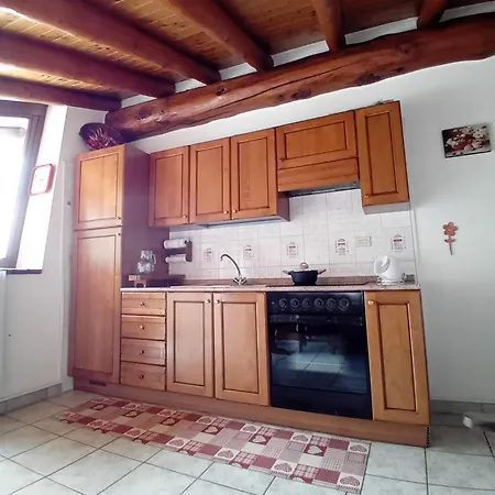 Incantevole Con Vista Sulla Vallata Appartement